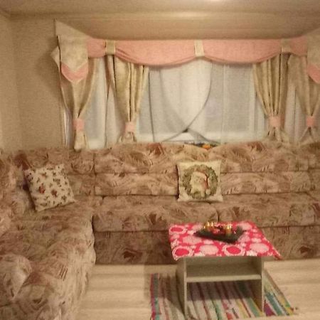 Kupai Apartman Apartment Tiszaujvaros Ngoại thất bức ảnh